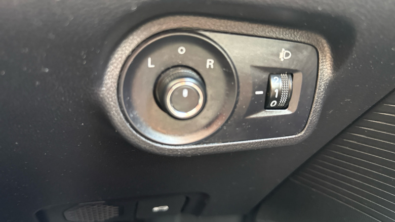 MG MG4 125kW SE EV 51kWh 5dr Auto Electric Hatchback